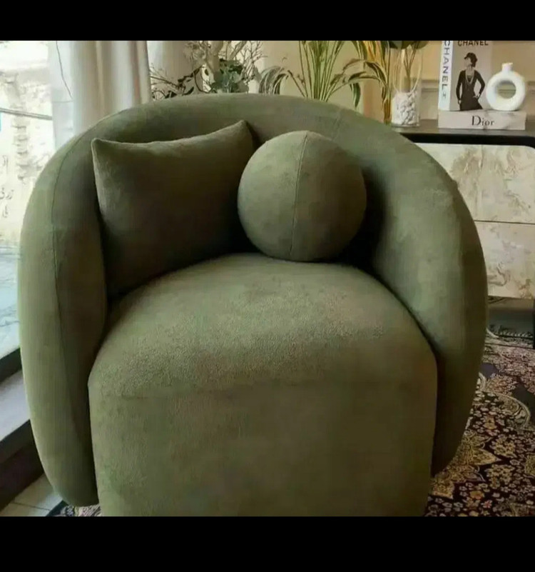 مبل تک نفره