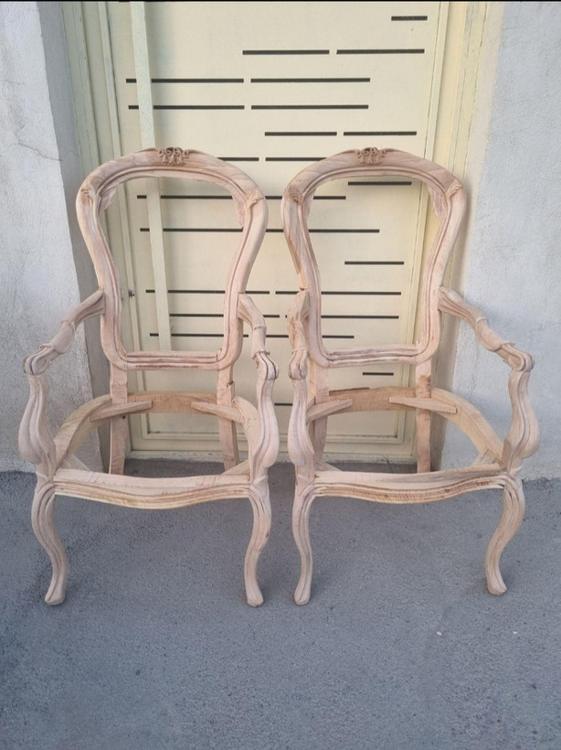 صندلی دسته دار میزبان(شاه نشین) برژه